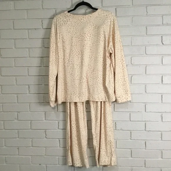 Bearpaw Ladies Sleepwear Size XL - Picture 2 of 9